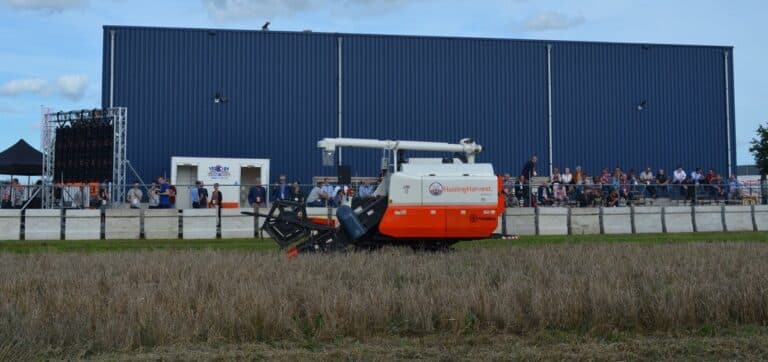 Agrobotix | Innovatie agrotechniek autonome machines